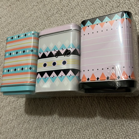 NWT - IKEA set of 3 printed tins - Picture 3 of 7